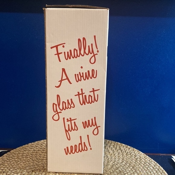 New in Box Big Mouth, Inc. The Ultimate Wine Bottle Glass 750ml - Picture 2 of 4